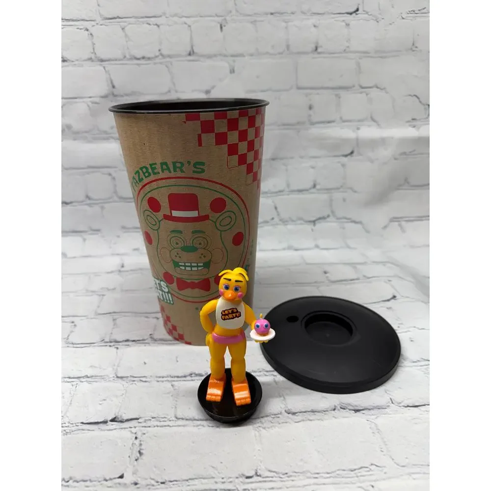 Five Nights At Freddy's 2 FNAF 2 Movie  Cup w/ Topper Toy chica and cupcake New